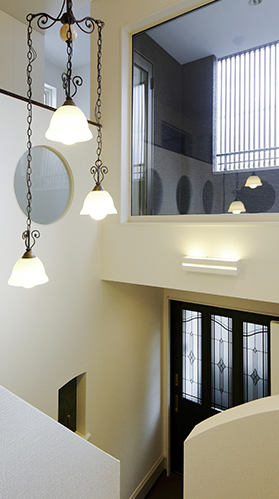 北欧ぽかぽか空間 開放的な玄関ホール