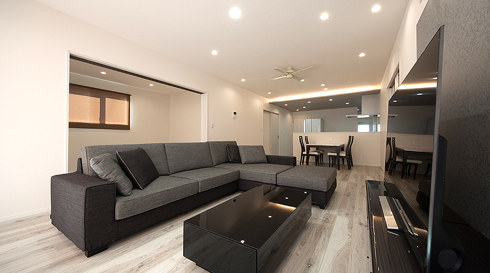 リビングダイニング