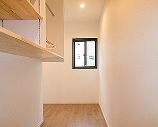 ウォークイン収納