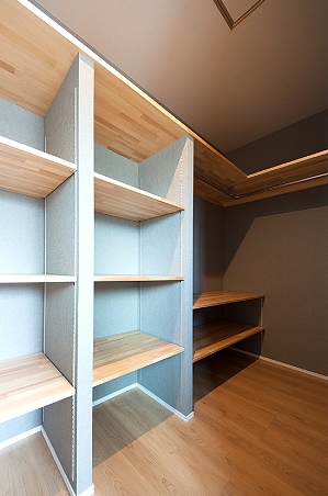 洋室のストレージ